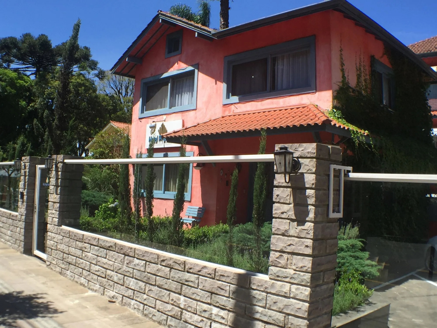 Foto - Petit Hotel Provence Gramado