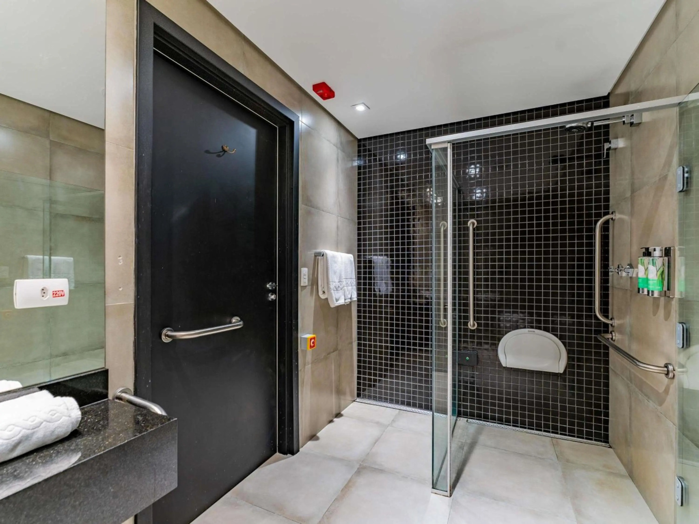 Foto - Grand Mercure Curitiba Rayon