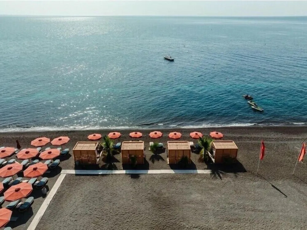 Photo - Frati Villas Beachfront