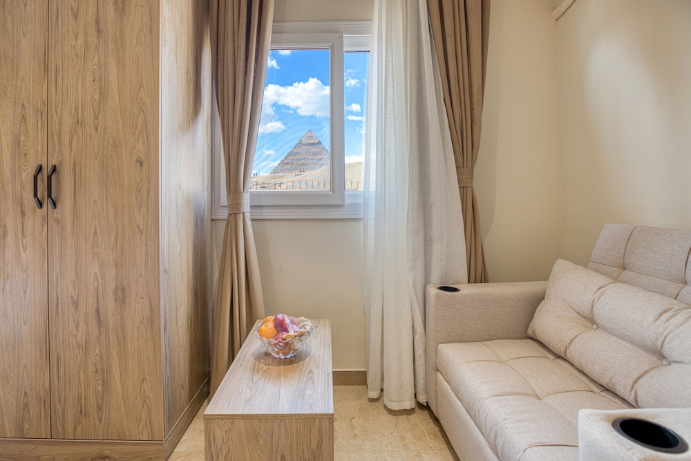 Photo - Locanda Pyramids Hotel