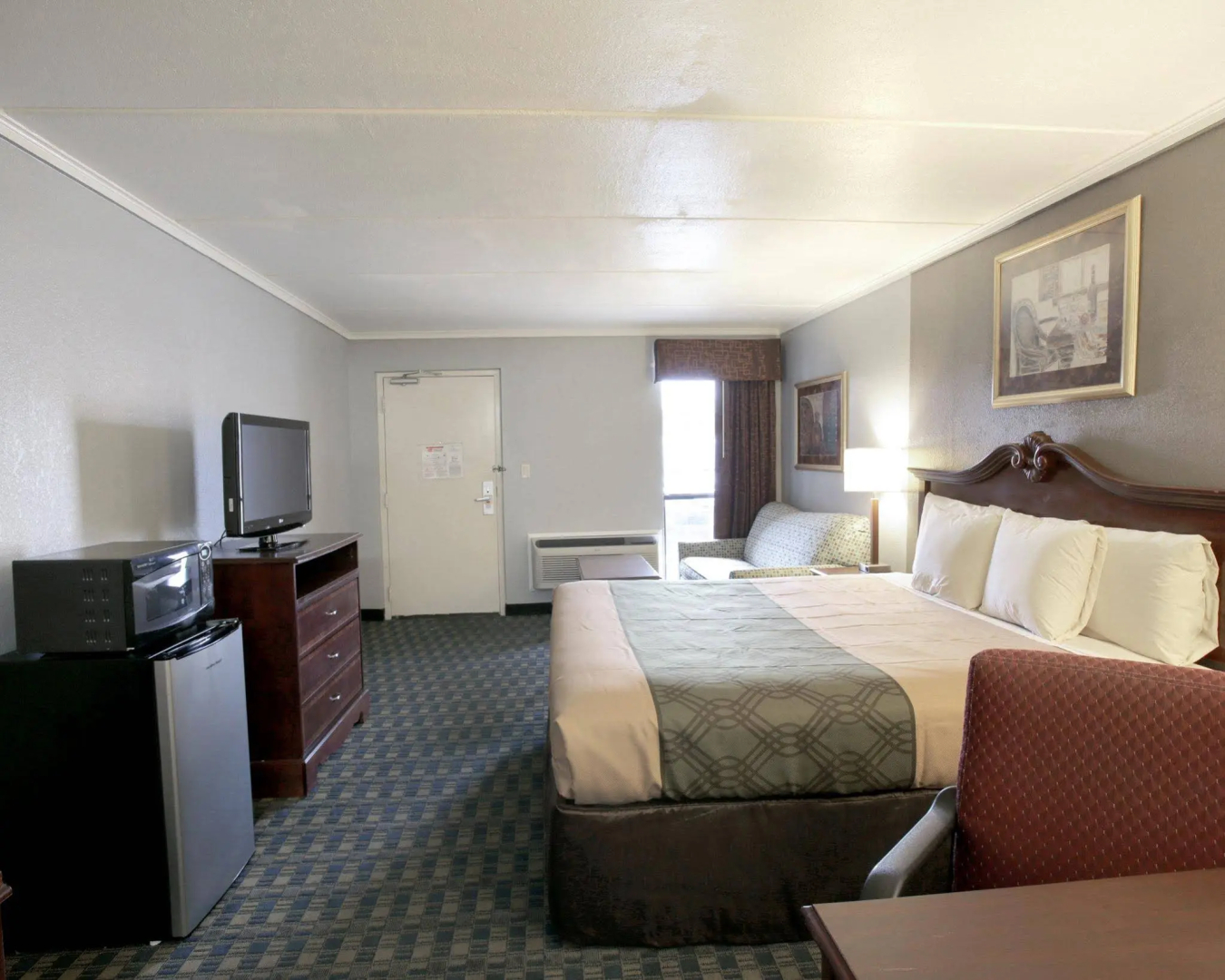 Photo - Econo Lodge Austin North near The Domain