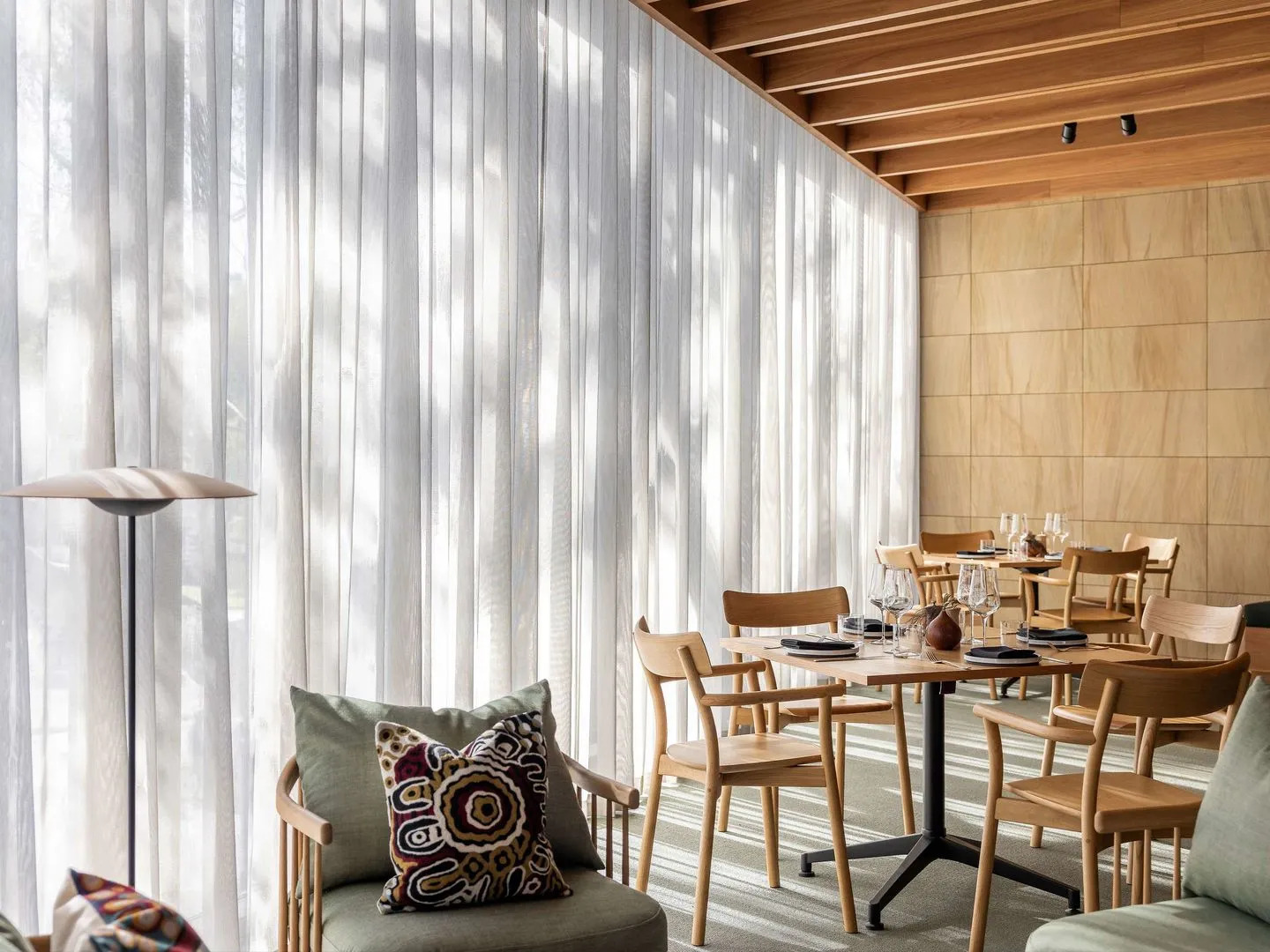 Photo - Wonil Hotel Perth - Handwritten Collection