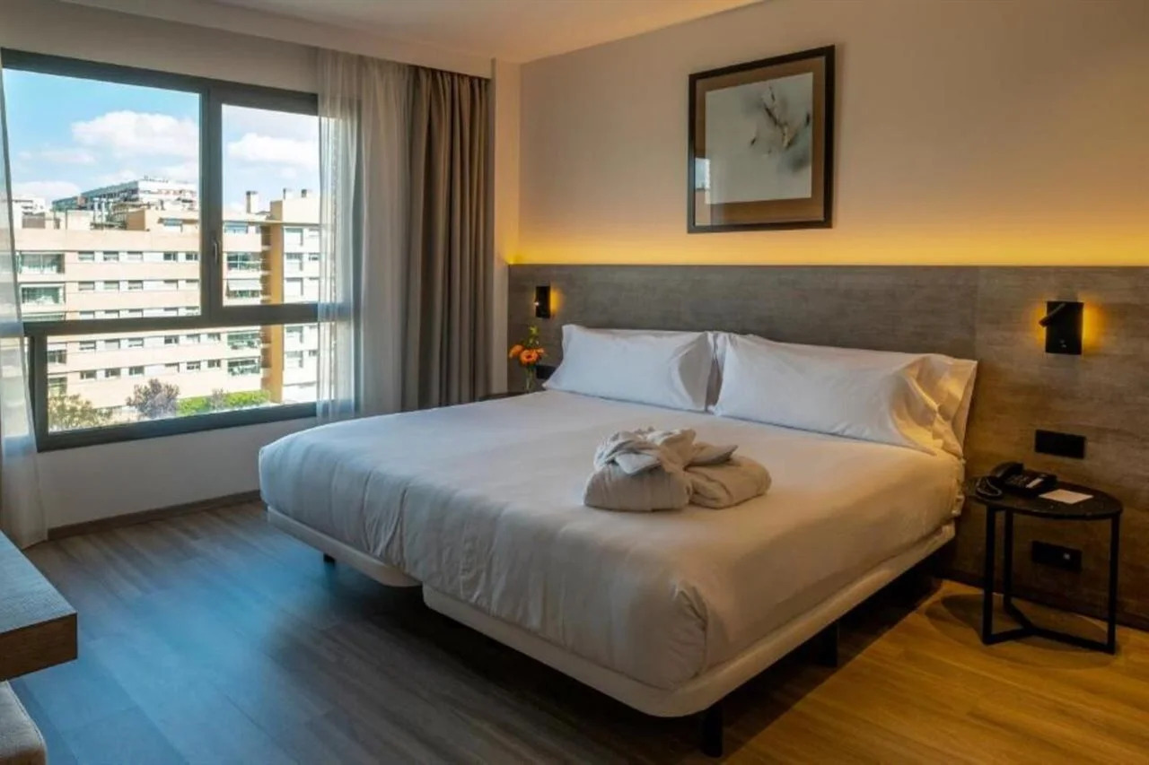 Photo - Attica 21 Barcelona Mar