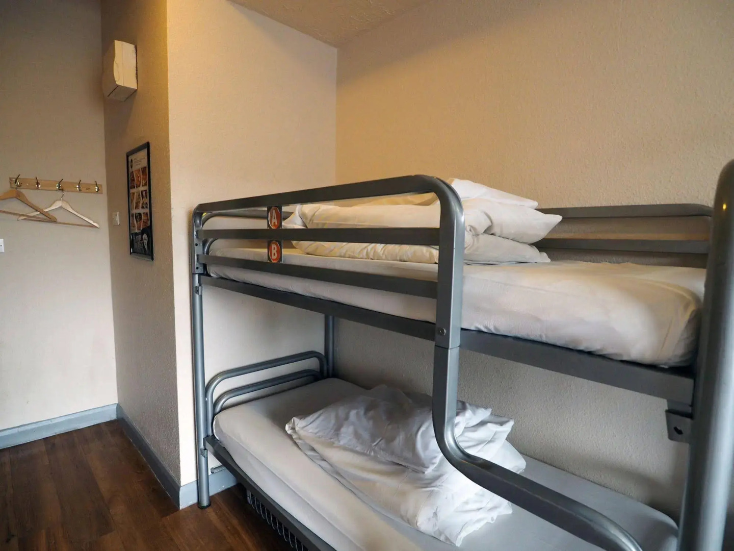 Photo - St Christopher's Inn Shepherd's Bush