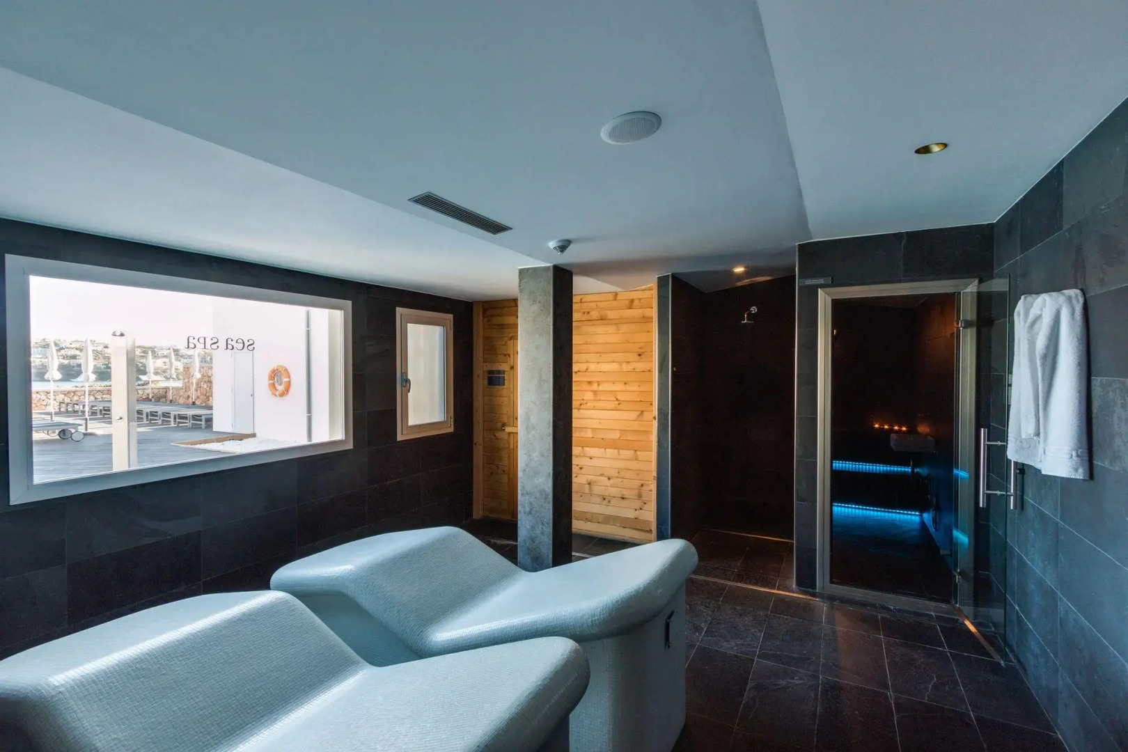 Foto - ARTIEM Carlos - Adults Only