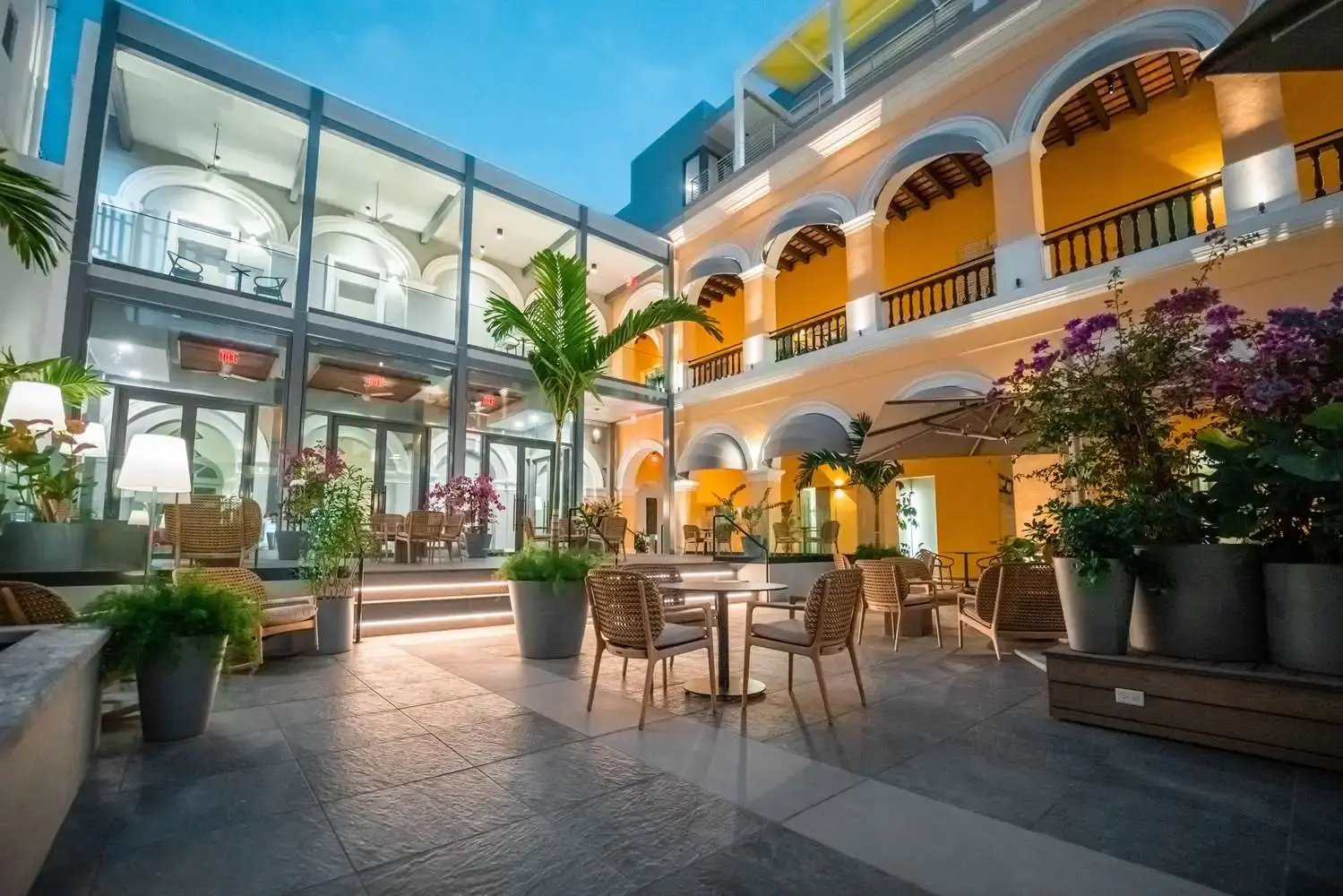 Foto - Palacio Provincial San Juan, Curio Collection by Hilton