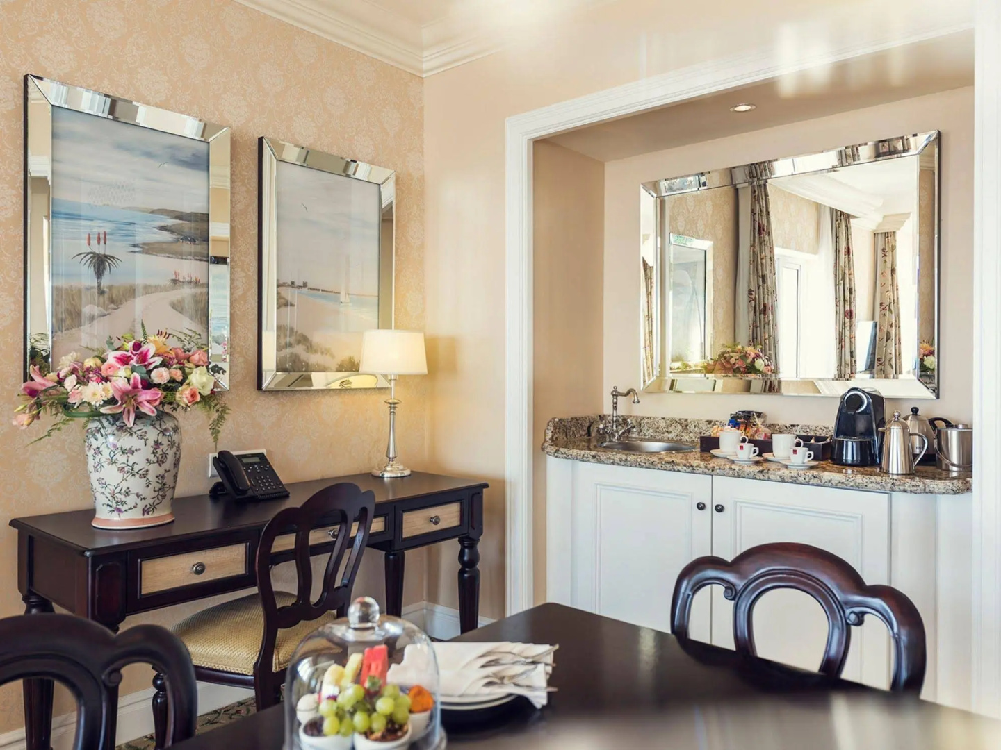 Photo - The Boardwalk Hotel