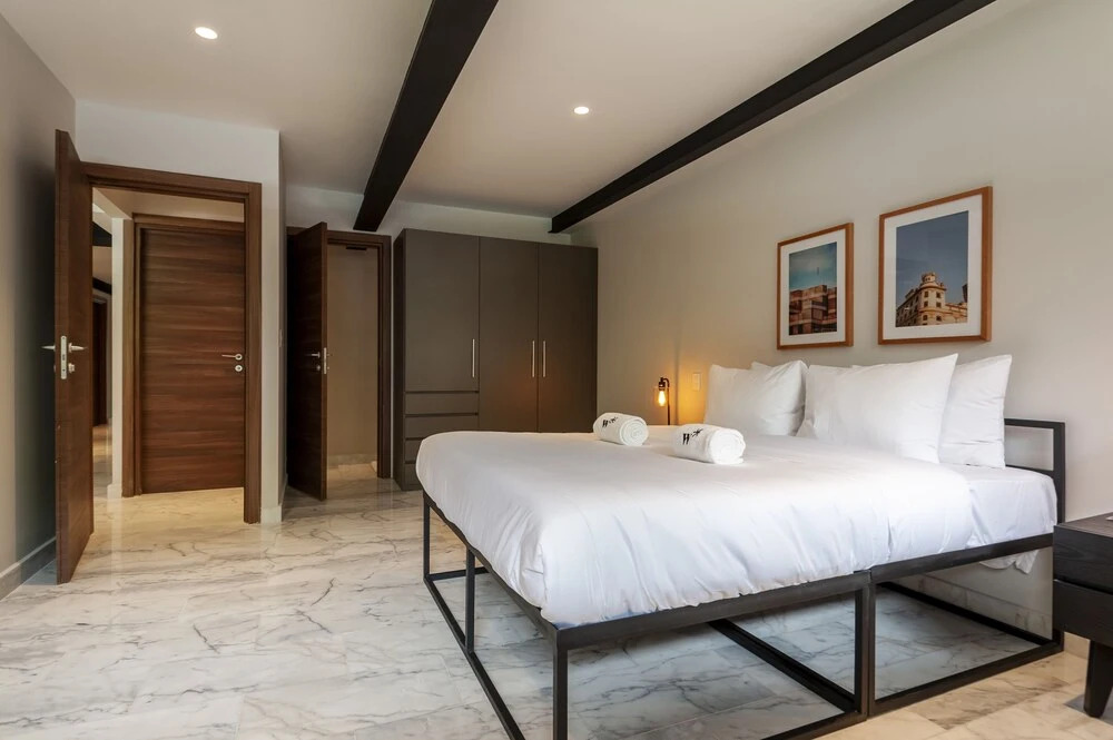 Photo - Arquimedes 138 by Wynwood House