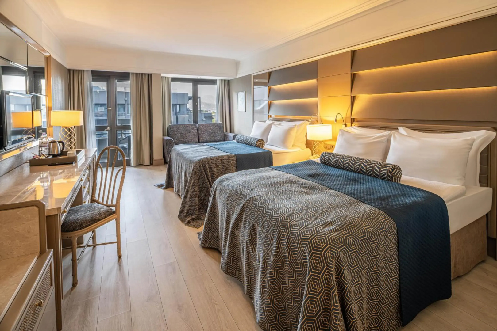 Photo - Balmy Foresta