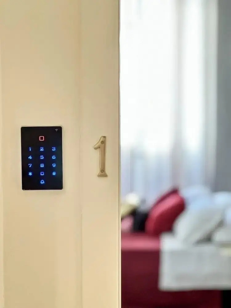 Photo - Vacanze Romane Suite 7 Languages