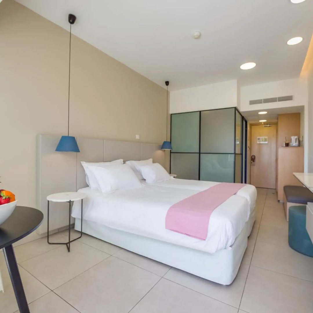 Photo - Napa Mermaid Hotel & Suites