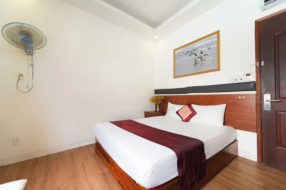 Photo - Collection O Eva Hotel District 8 Near Ben Thanh Market