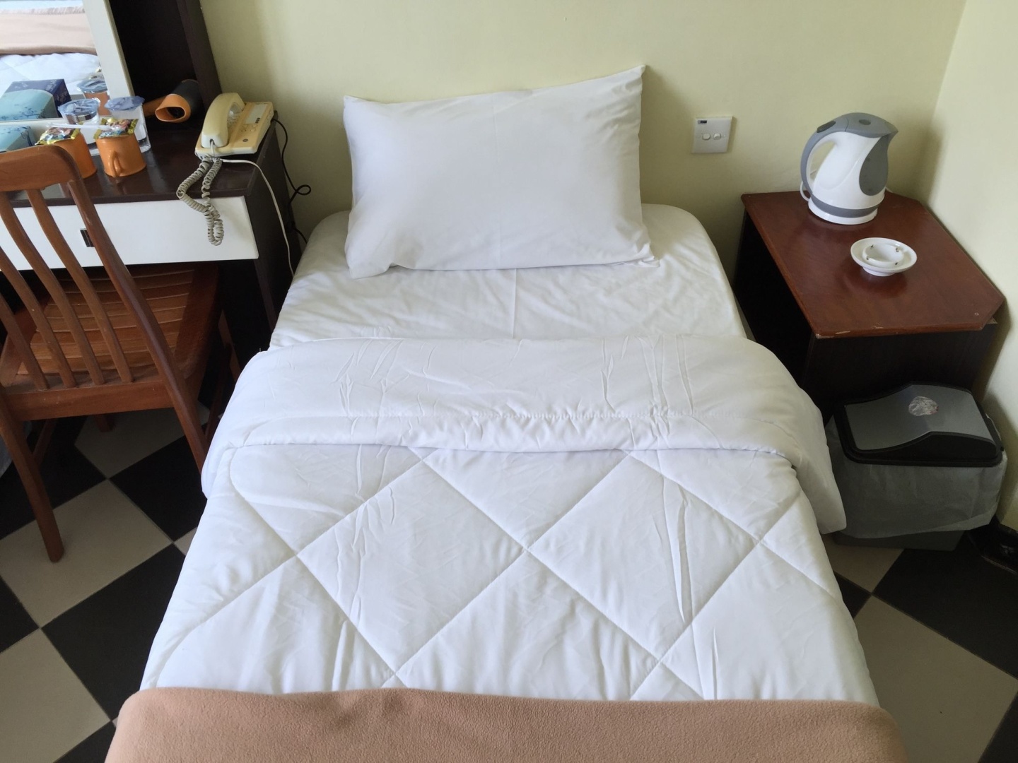 BudgetOne Hotel