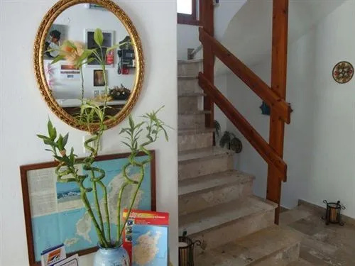 Photo - Vassiliki Rooms