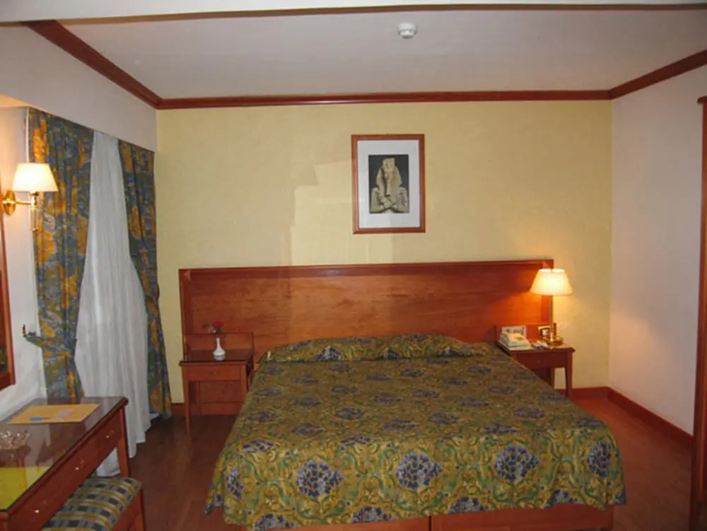 Photo - Philippe Luxor Hotel