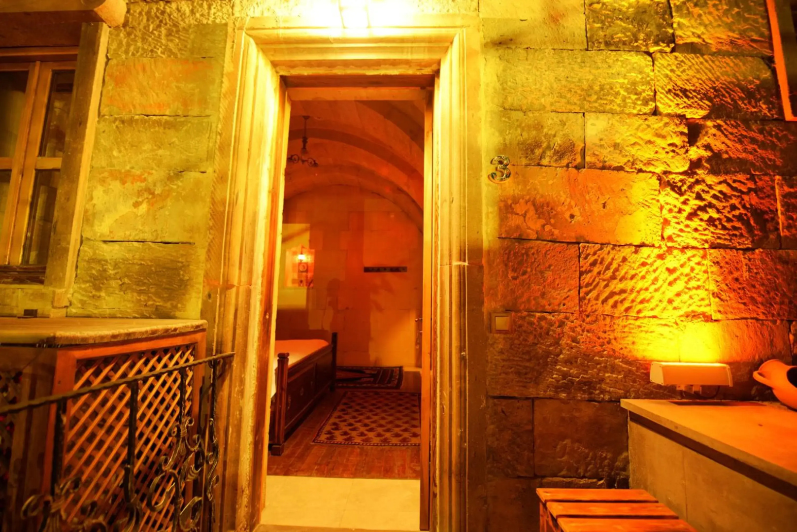 Photo - Vineyard Cave Hotel