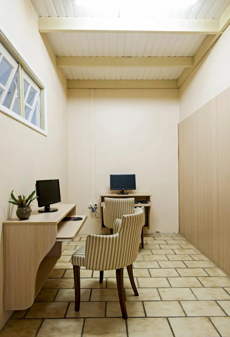 Photo - Hotel Galo Vermelho