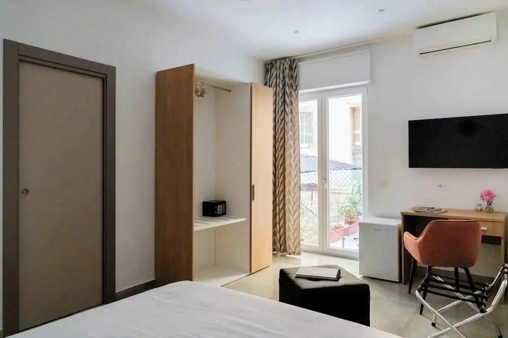 Foto - Salvator Rosa Rooms - Di fronte alla Metro, Terrazza & Self Check in