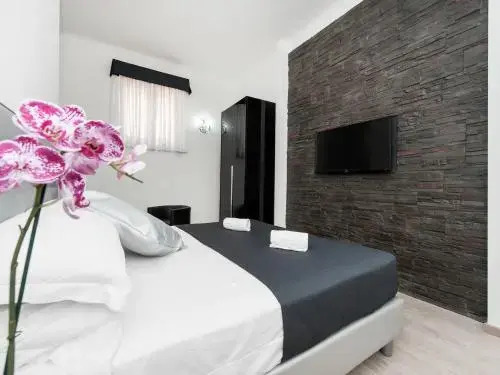 Photo - Black Rooms Colosseo