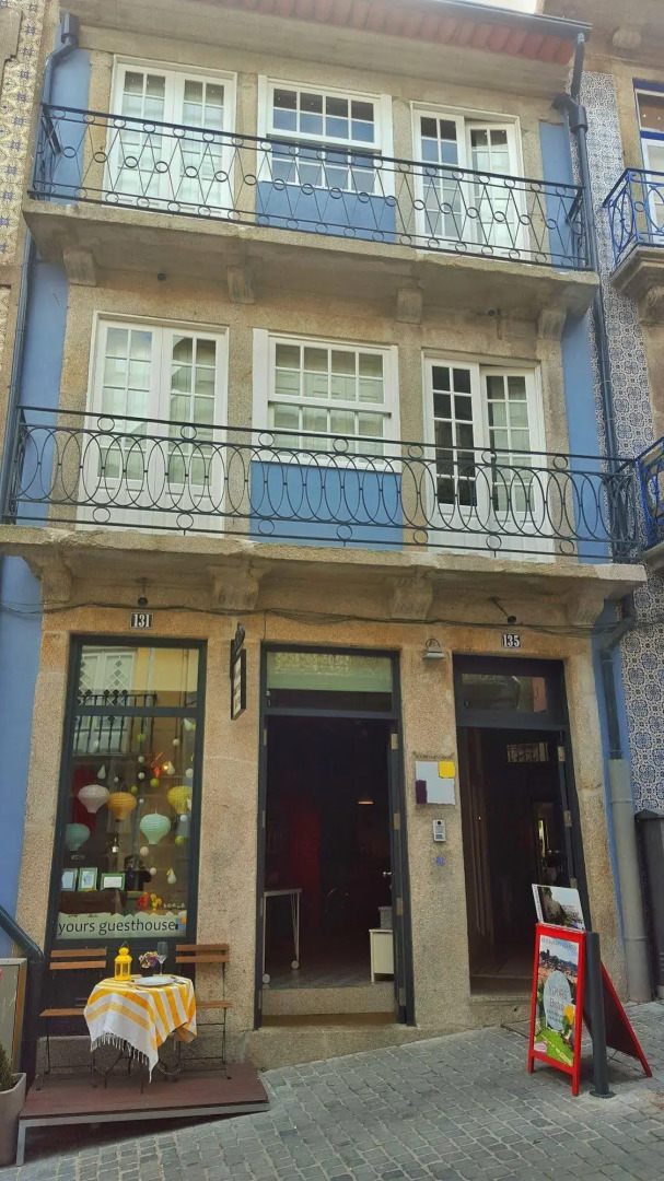 Foto - ALIBI by YoursPorto