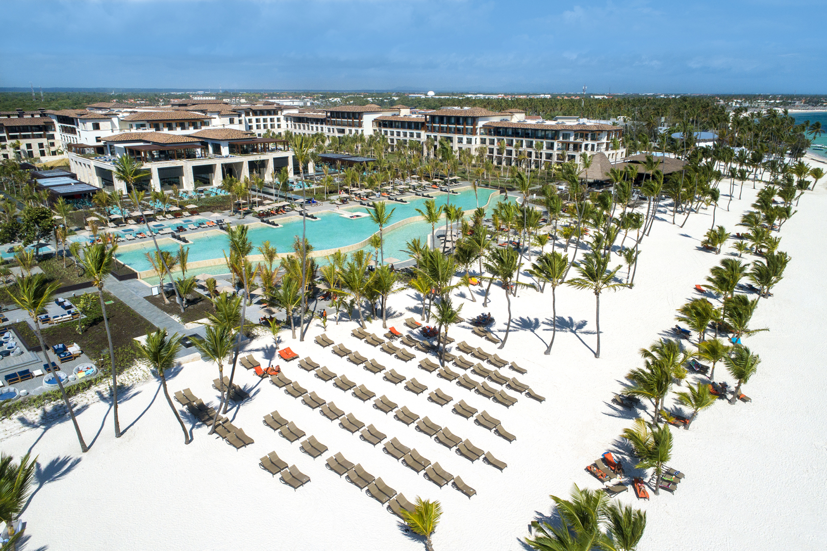 Photo - Adults Only Club at Lopesan Costa Bávaro Resort