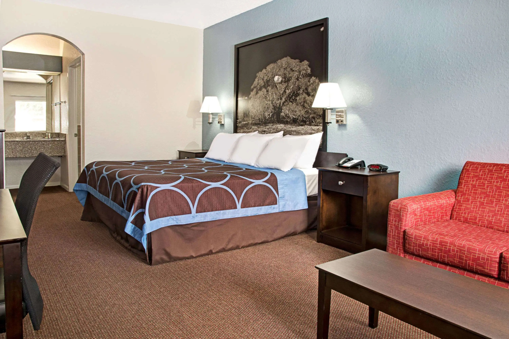Photo - Super 8 by Wyndham Houston/Brookhollow NW