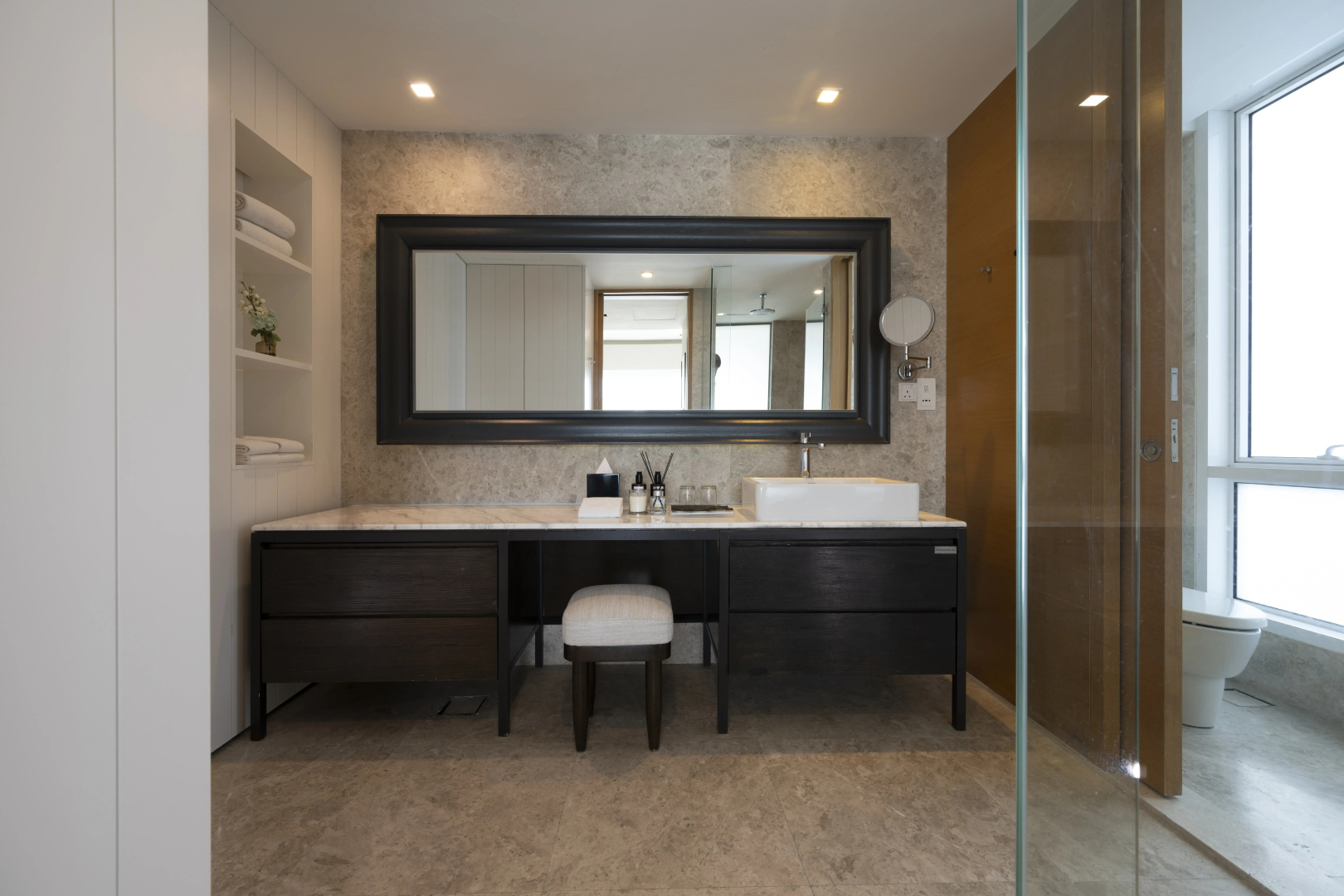 Photo - Lanson Place Bukit Ceylon