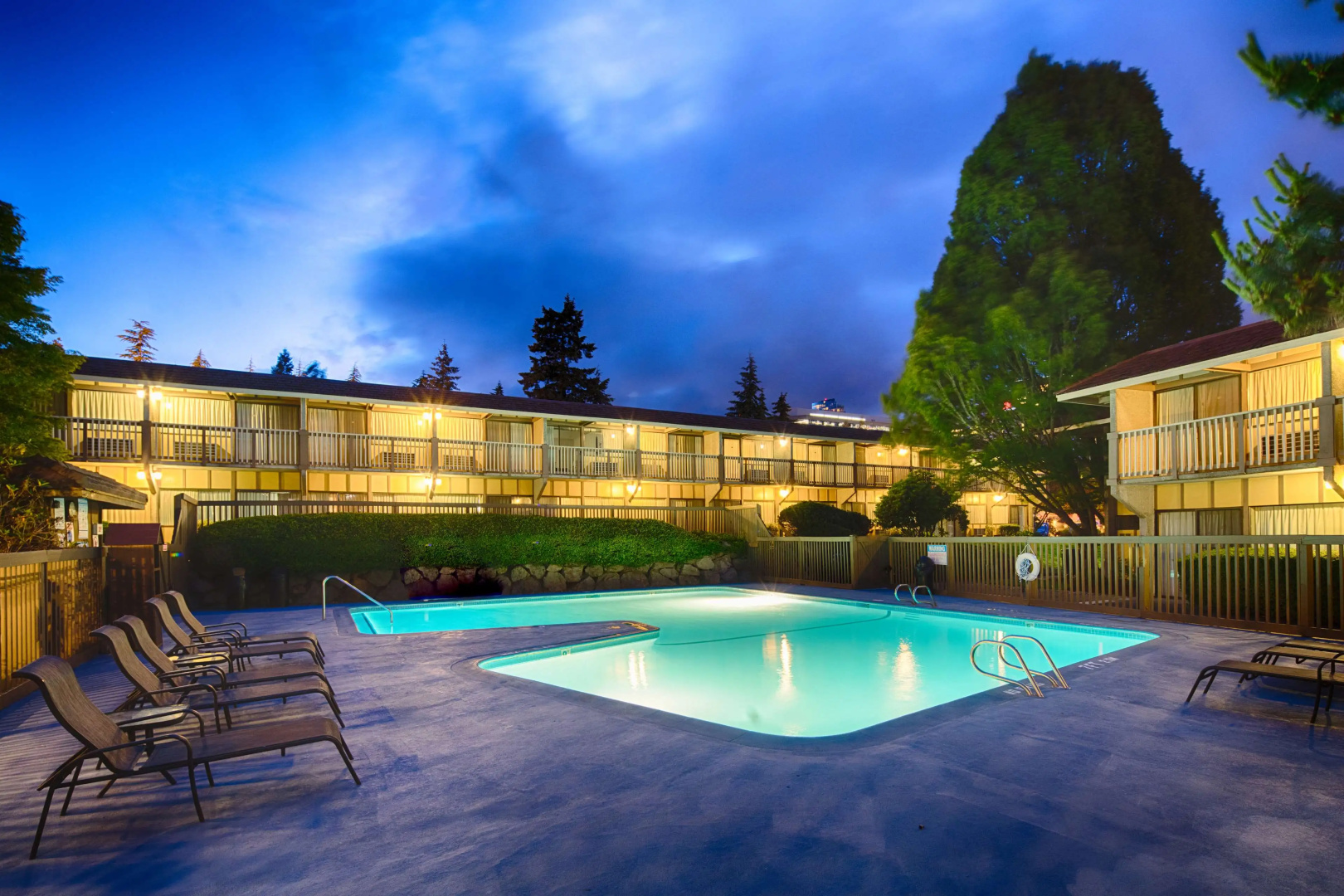 Photo - Red Lion Hotel Bellevue