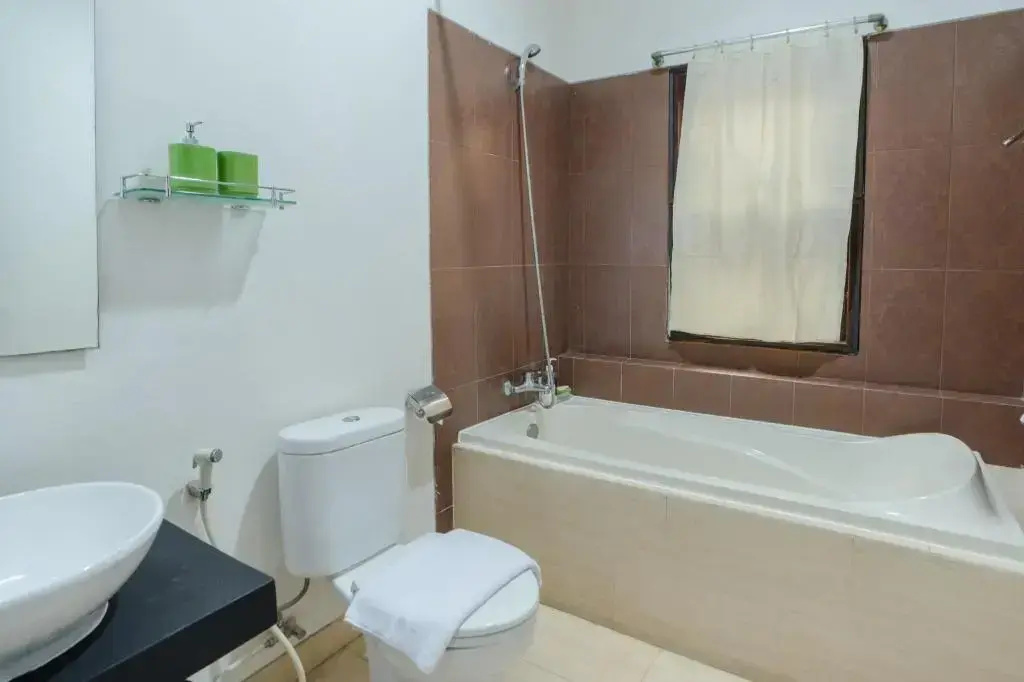Photo - Jambuluwuk Heritage Menteng Suites