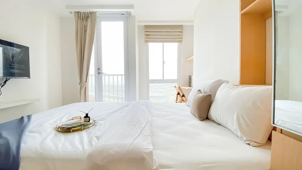 Compact And Minimalist Studio At Tokyo Riverside Pik 2 Apartment