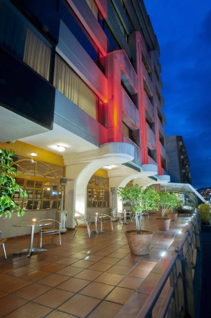 Foto - Hotel Reina Isabel