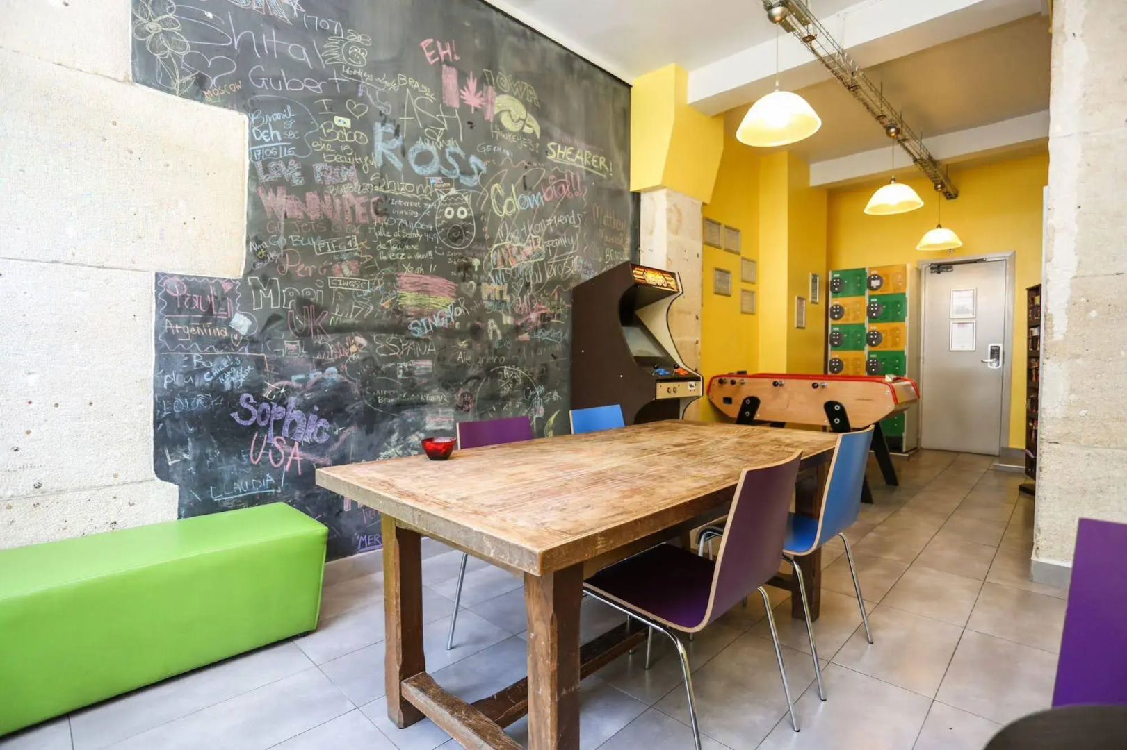 Photo - Le Regent Montmartre by Hiphophostels