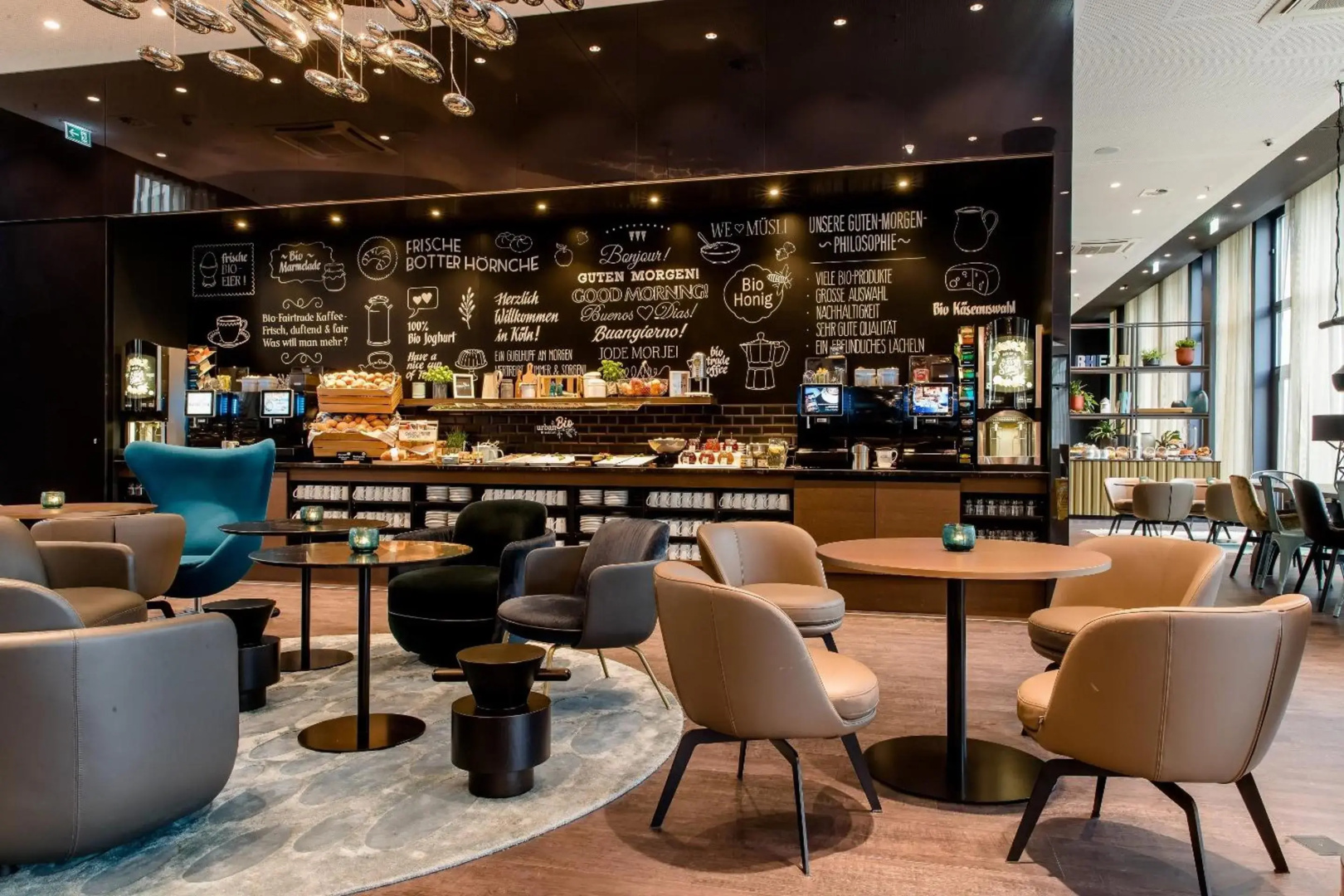 Photo - Motel One Köln-Altstadt