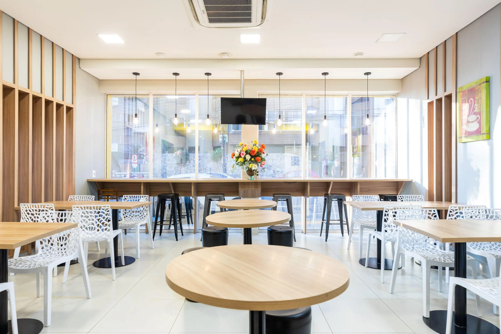 Foto - Tarobá Express