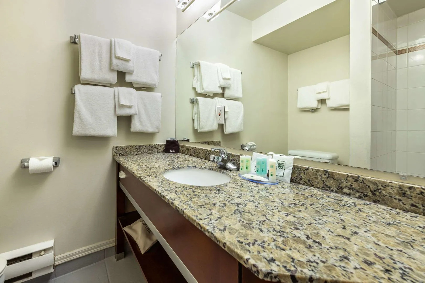 Foto - Quality Inn & Suites