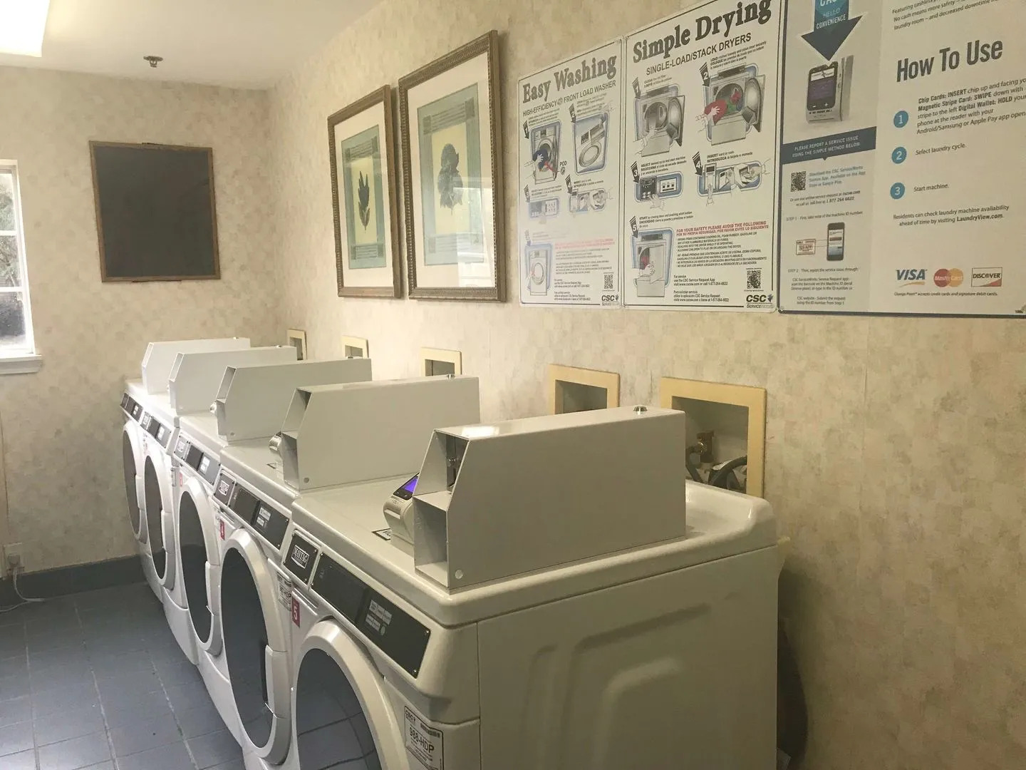 Photo - HomeTowne Studios & Suites by Red Roof Charlotte - Concord