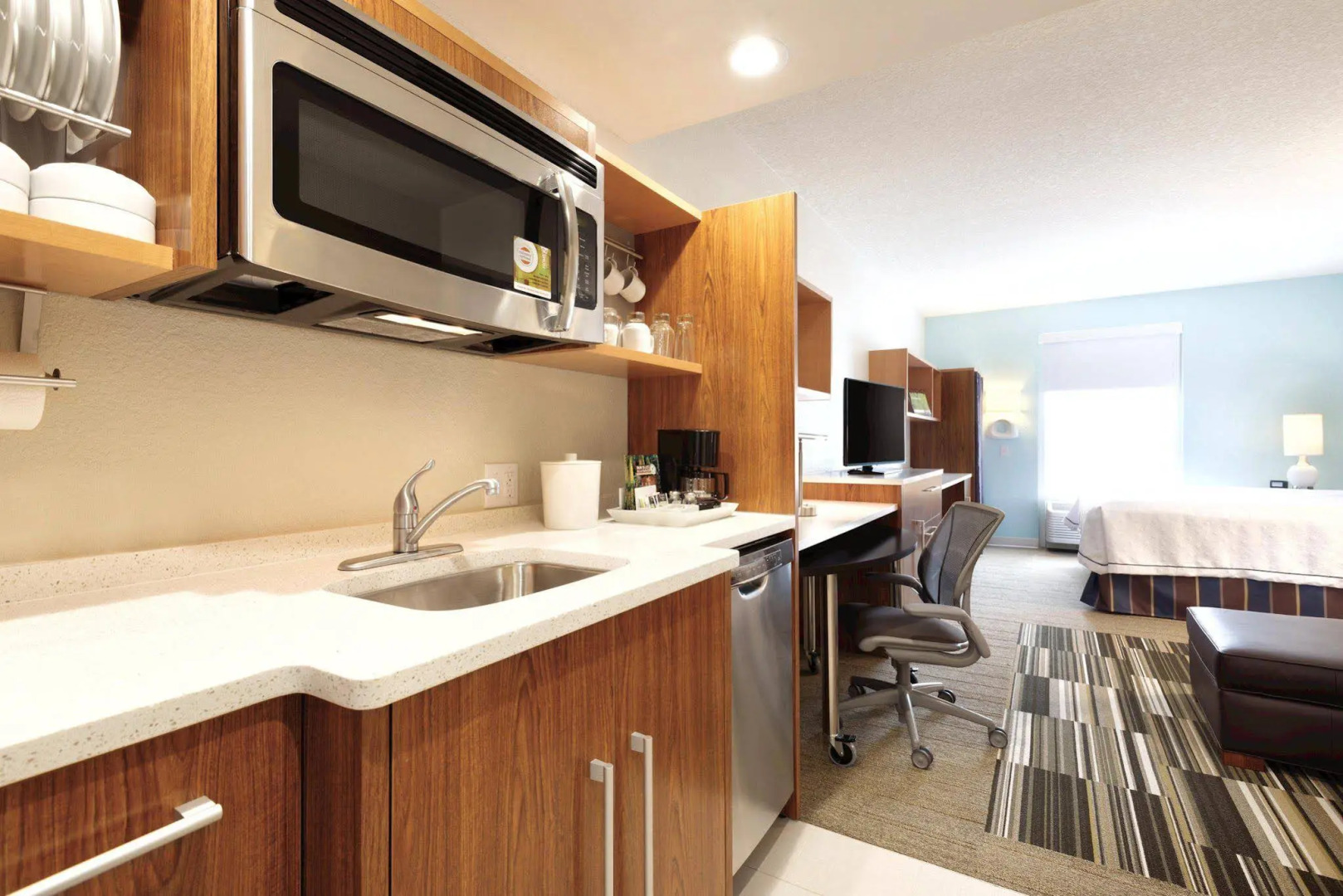 Photo - Home2 Suites by Hilton Orlando International Drive South - Free Shuttle to Theme Parks