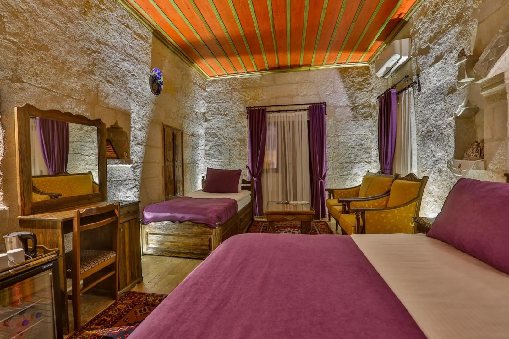 Photo - Hidden Cave Hotel