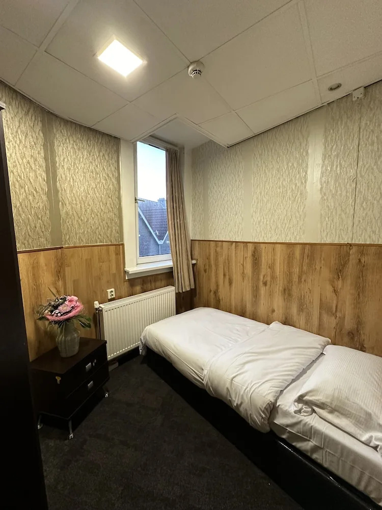 Photo - Flex-Inn