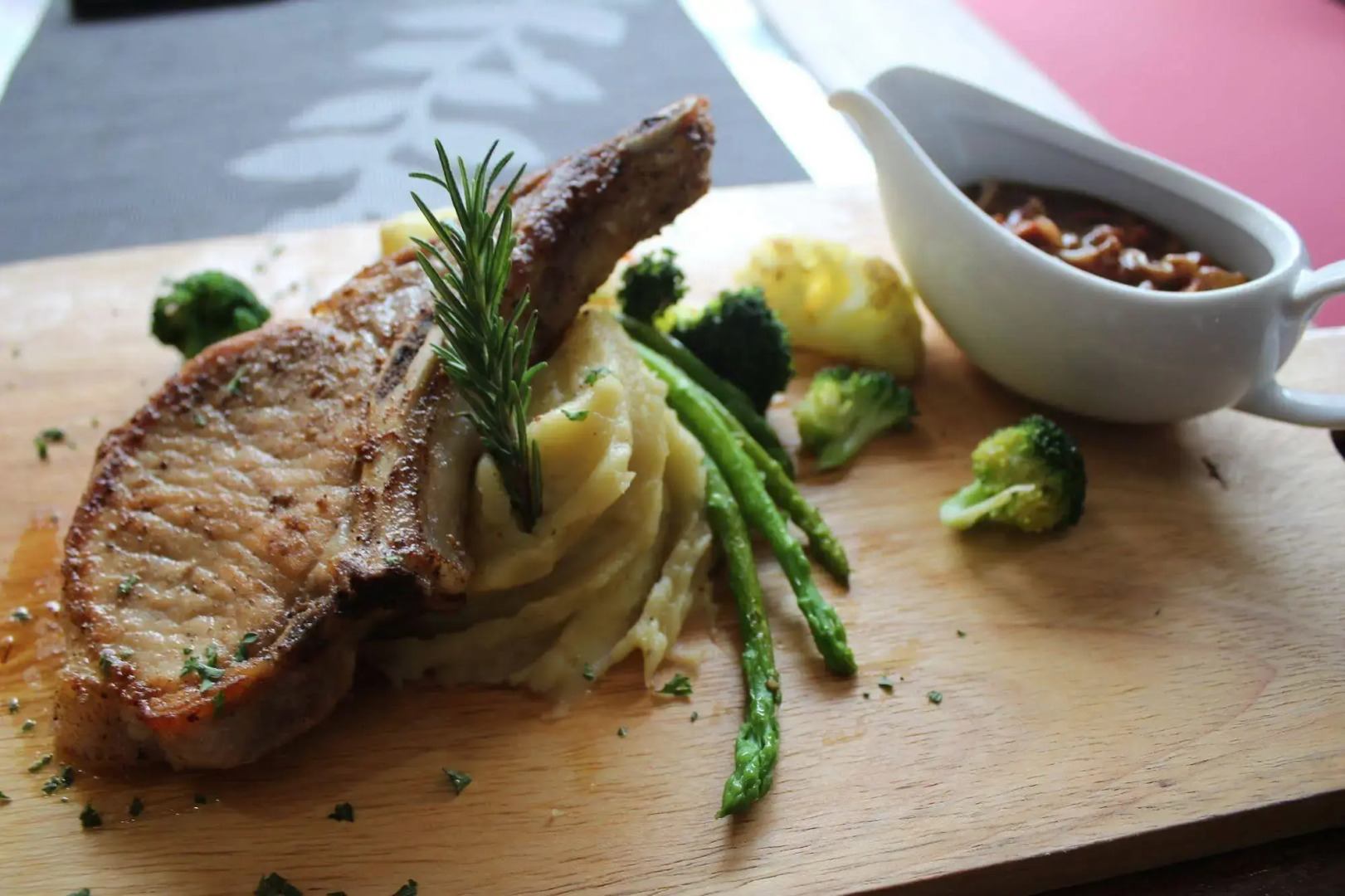 Photo - Summer Breeze Hotel