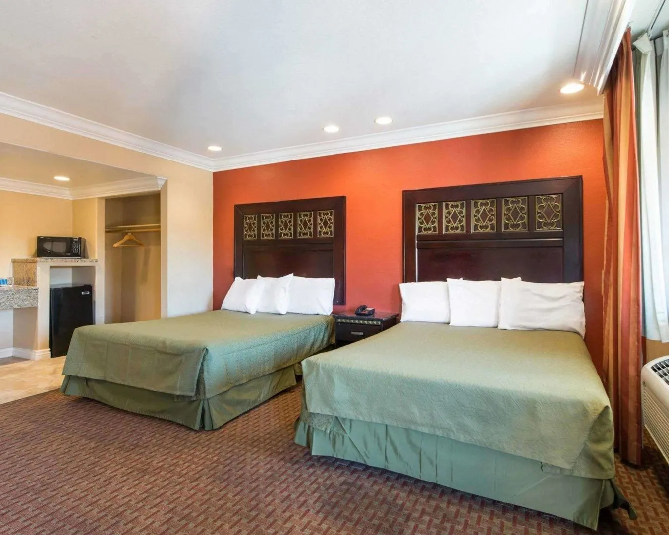 Photo - Santa Fe Inn Los Angeles