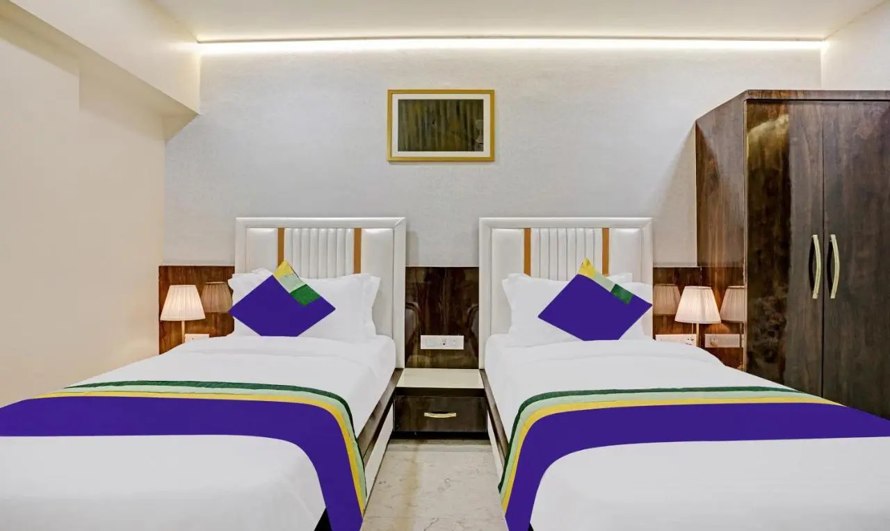 Photo - Treebo Premium Golden Bliss Trimurti Nagar Square