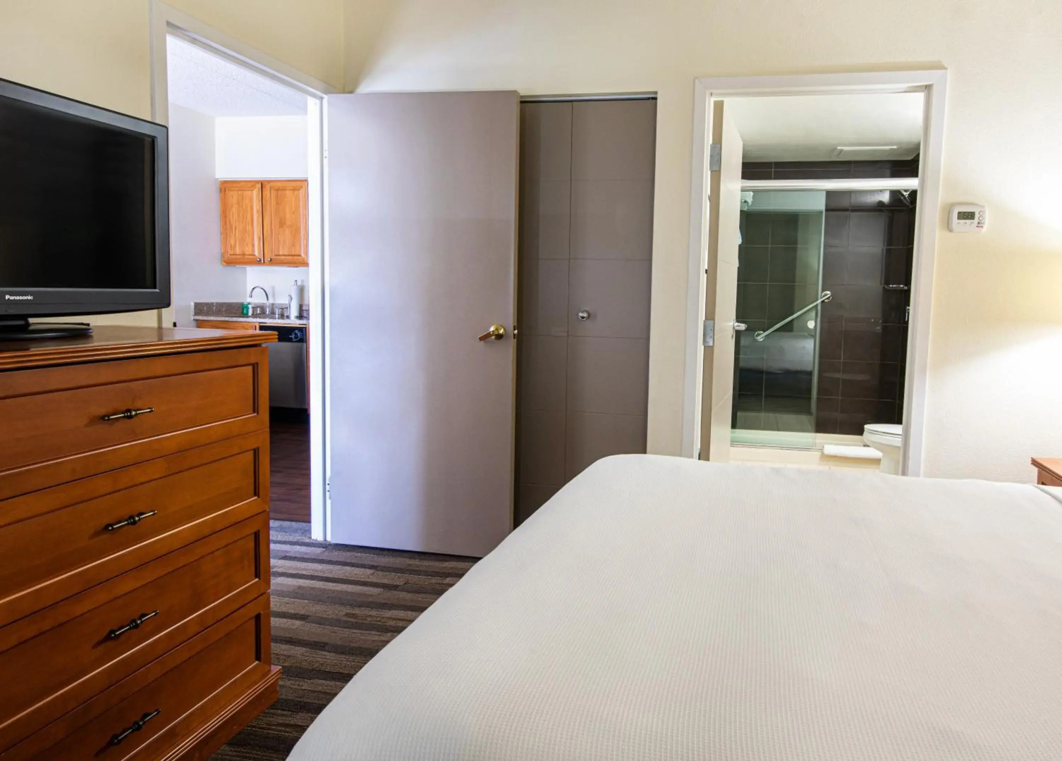 Photo - Hyatt House Chicago Schaumburg