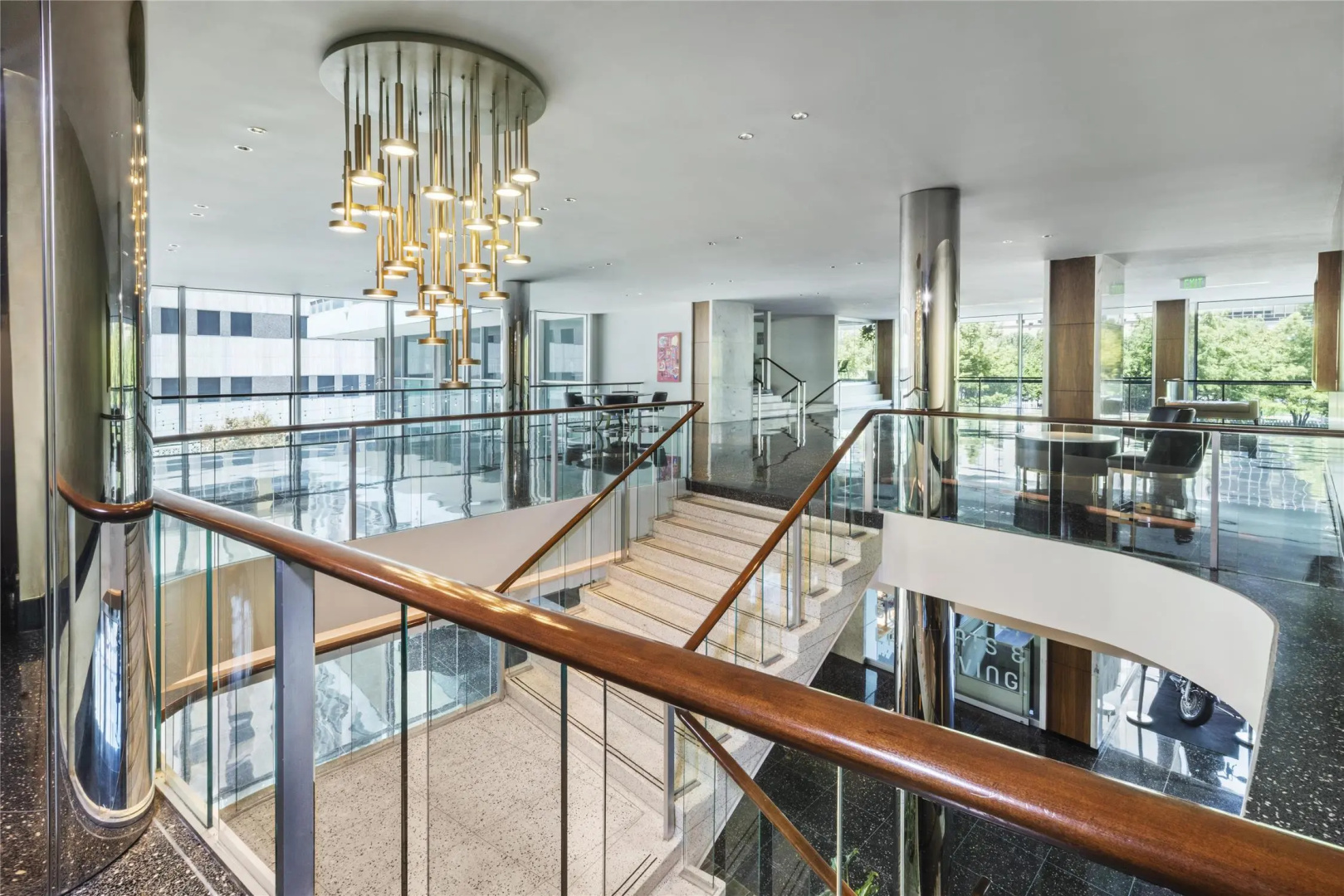 Photo - The Statler Dallas Curio Collection By Hilton