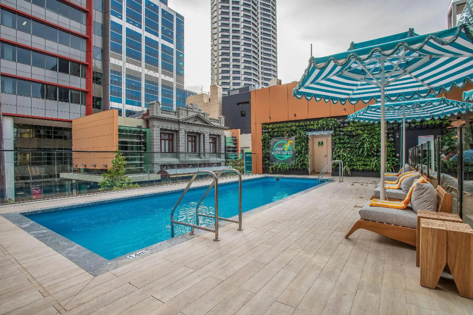 Foto - The Adnate Perth - Art Series