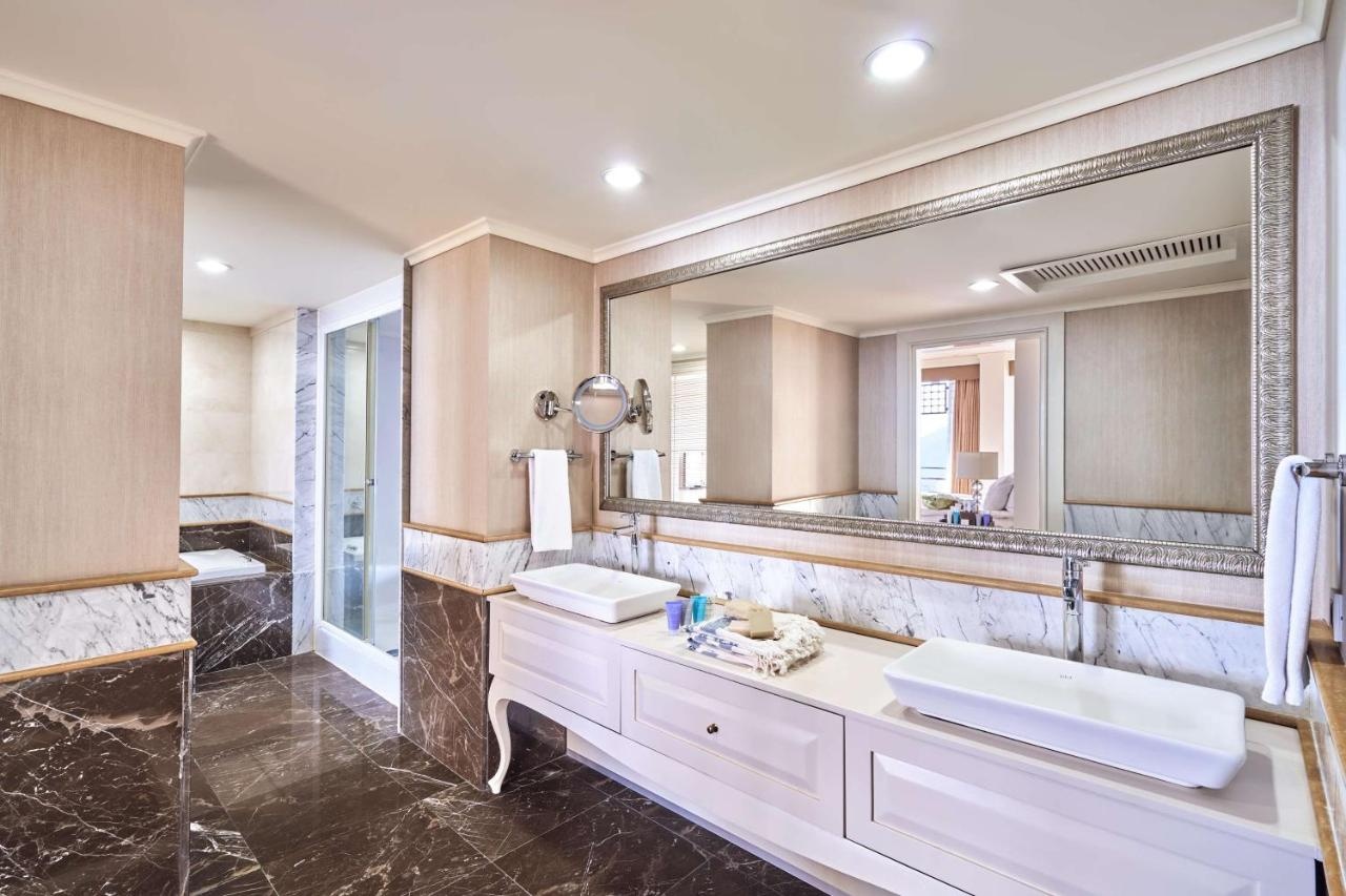 Photo - Rixos Downtown Antalya - The Land Of Legends Access