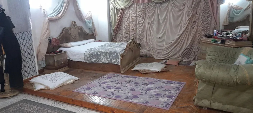 Photo - Rayan Pyramids View