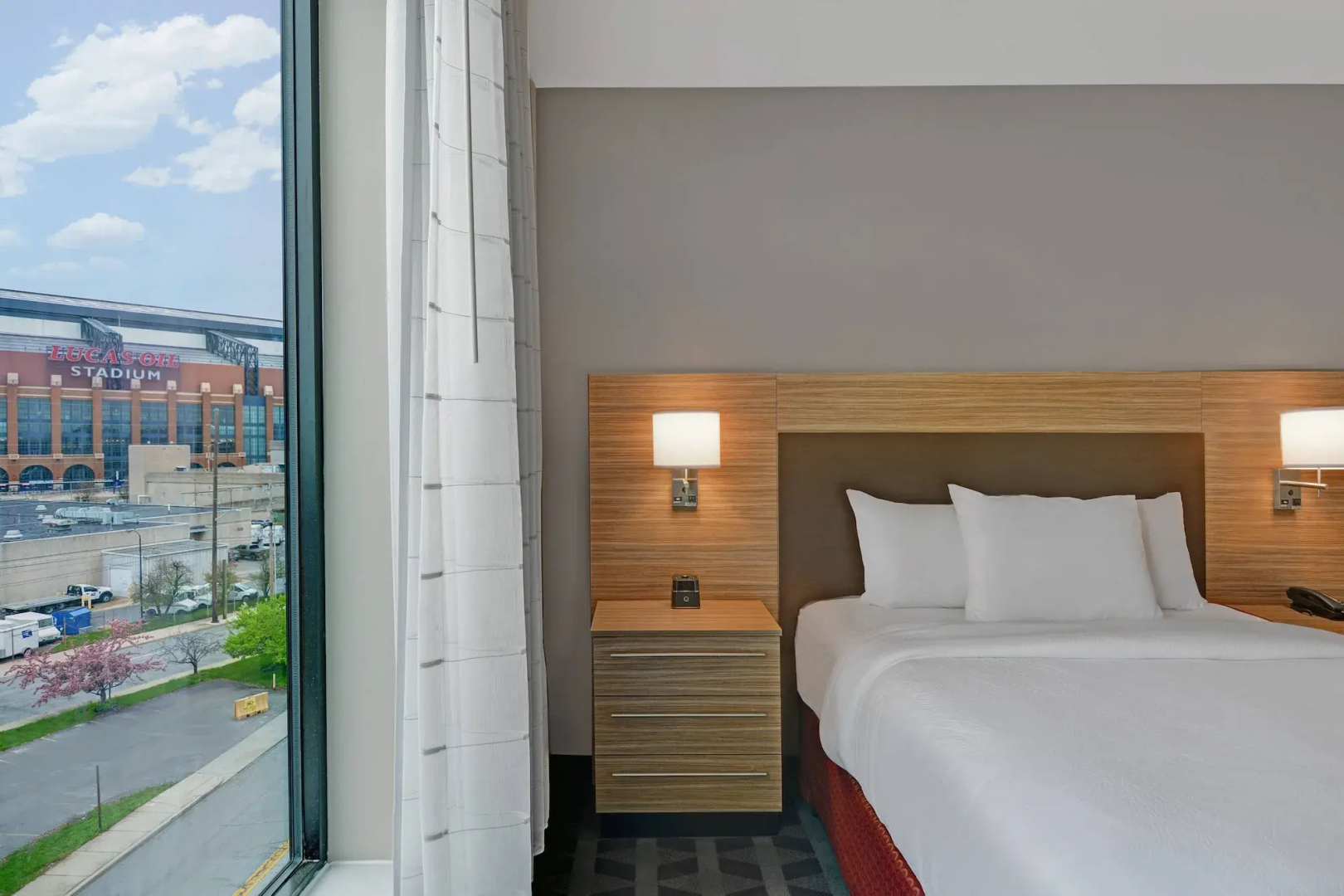 Photo - TownePlace Suites by Marriott Indianapolis Downtown
