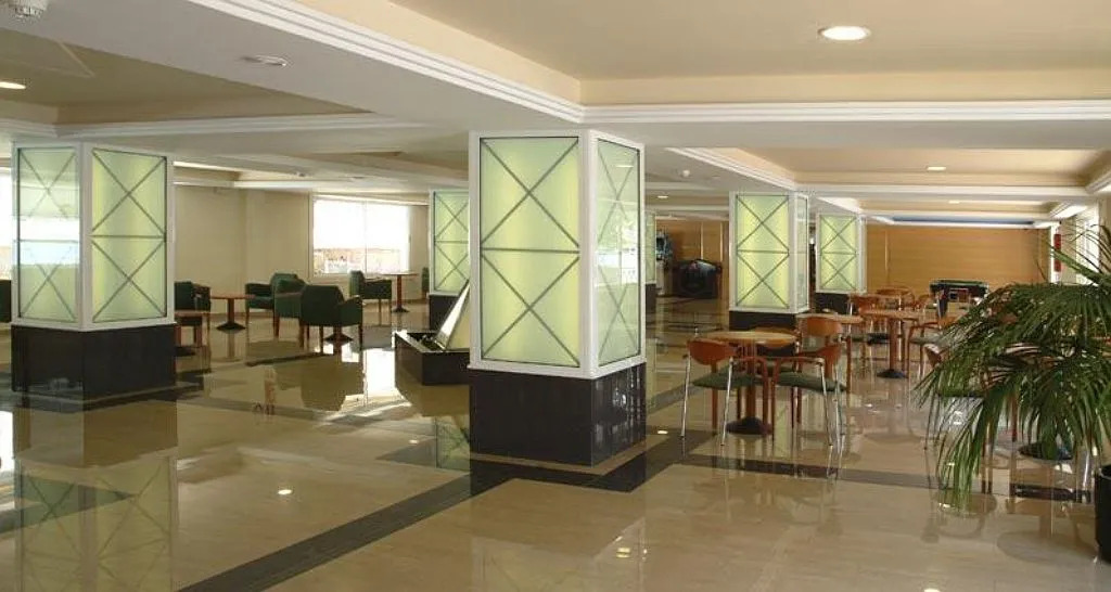 Foto - Hotel Riviera