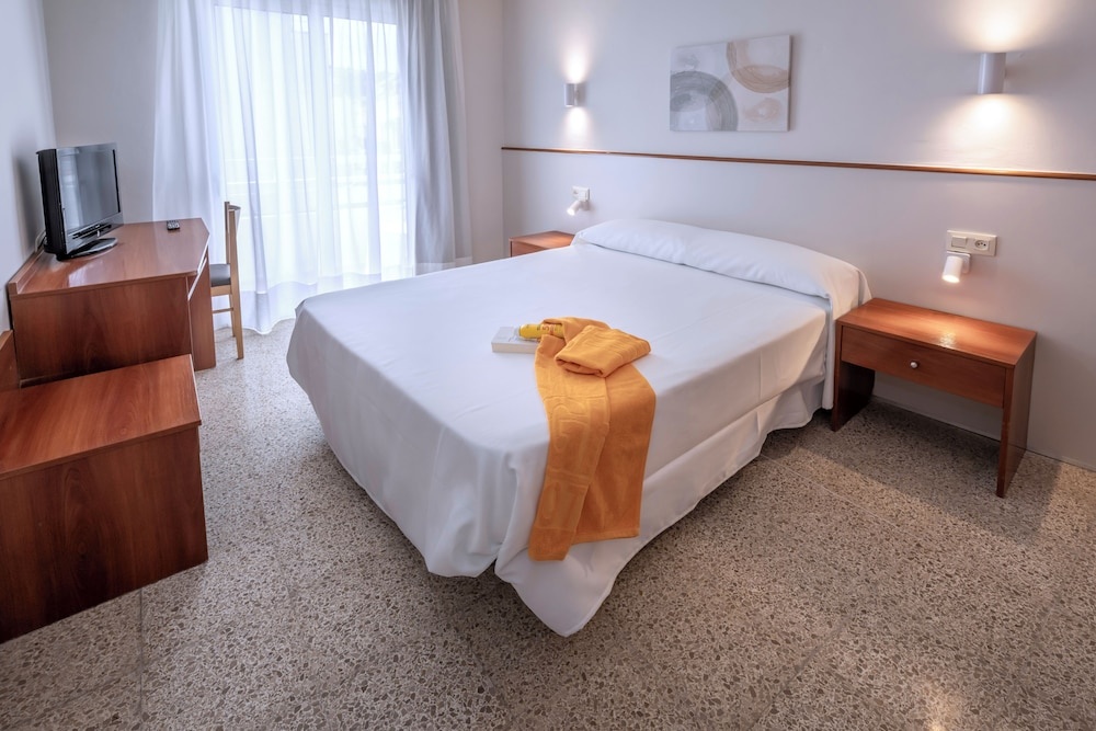 Photo - Hotel GHT Simeon
